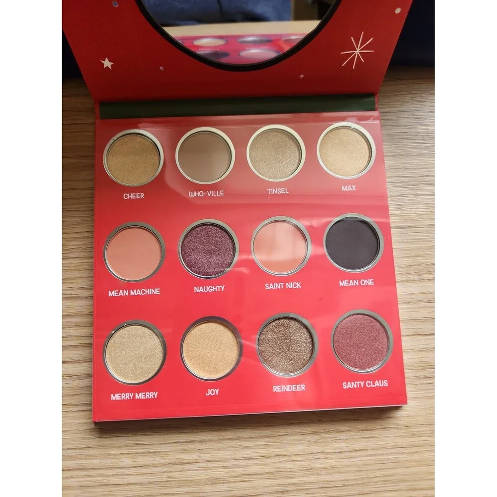 The Grinch 12 Eyeshadow Palette NEW